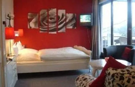 Parkhotel ,thermeplus 酒店