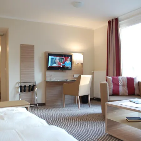 Parkhotel ,thermeplus מלון 4*